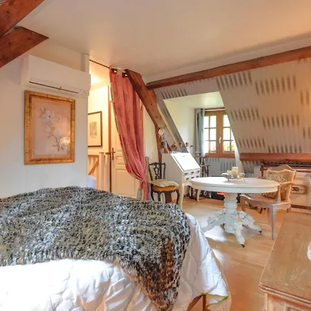 3 Bedroom Gorgeous In Nyaraló Deauville