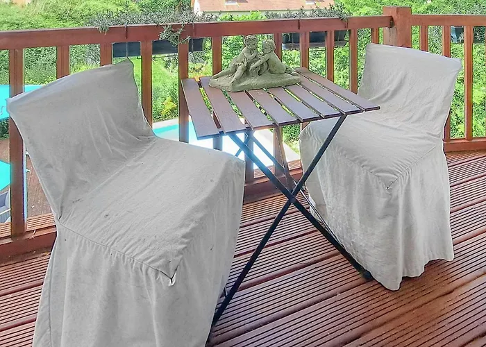 3 Bedroom Gorgeous In Nyaraló Deauville