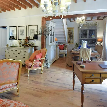 3 Bedroom Gorgeous In Holiday home *