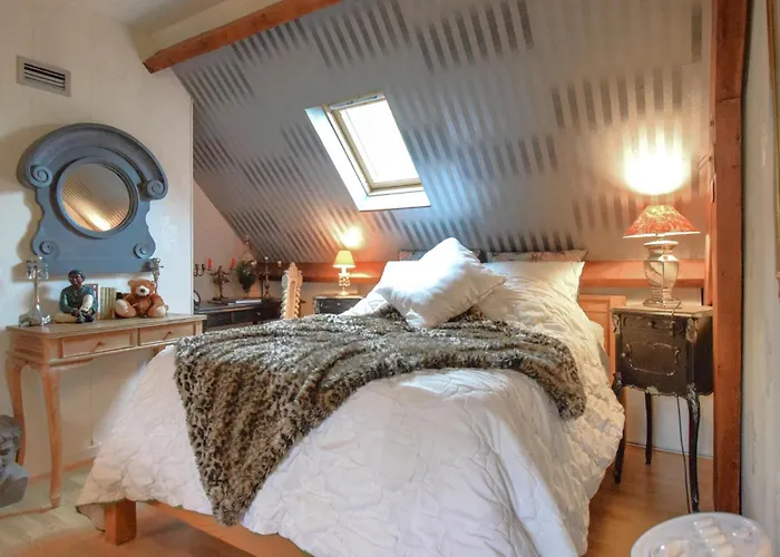 3 Bedroom Gorgeous In Deauville